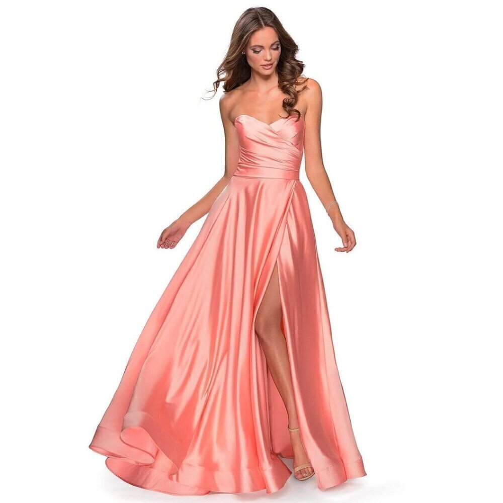 LA FEMME Strapless Slit Satin Ballgown in Peach Size US 0